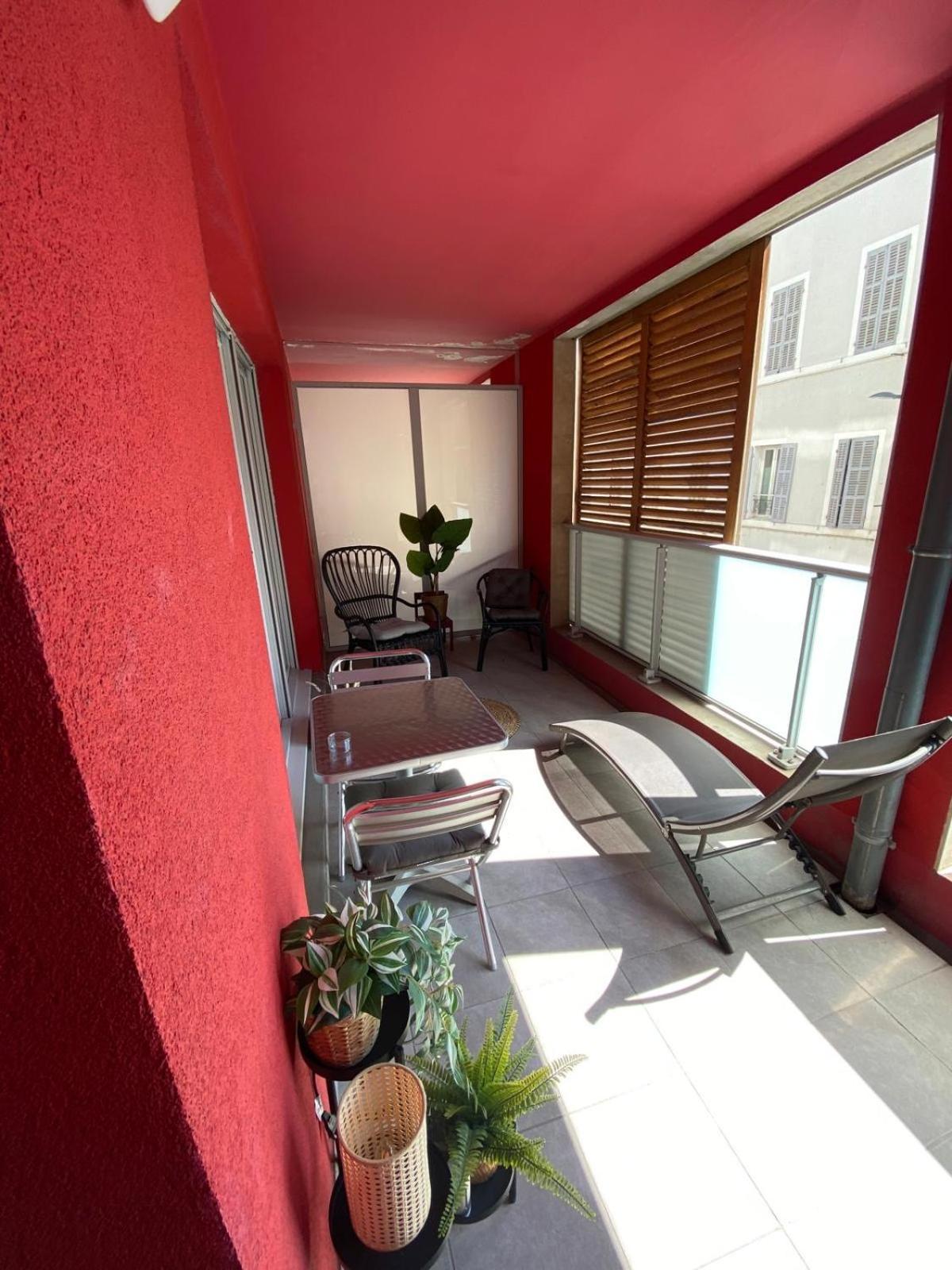 Elegant T3 Au Panier Vieux Port Avec Terrasse Privee Et Parking Appartement Marseilles Buitenkant foto